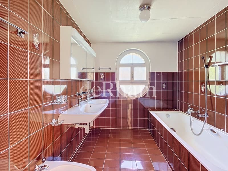 Bel appartement en duplex de 7 pièces avec jardin privatif! (10)