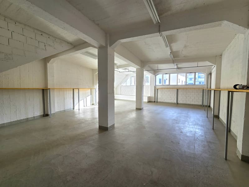Lagerraum im 1. Obergeschoss zu vermieten - 107 m² (1)