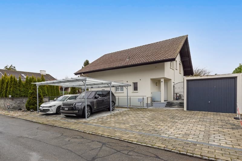 Modern 5.5-room single-family house with pool in Urtenen-Schönbühl (27)