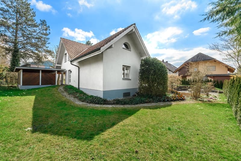 Charming single-family house in a quiet location in Urtenen-Schönbühl (28)