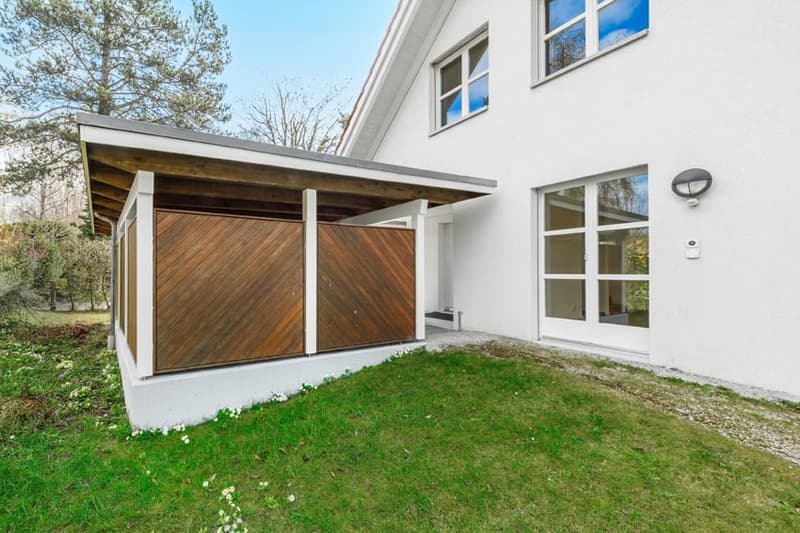 Charming single-family house in a quiet location in Urtenen-Schönbühl (30)