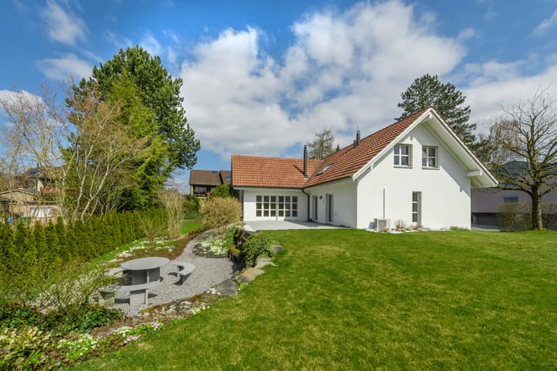 Charming single-family house in a quiet location in Urtenen-Schönbühl (25)