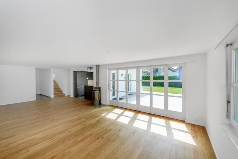 Charming single-family house in a quiet location in Urtenen-Schönbühl (3)