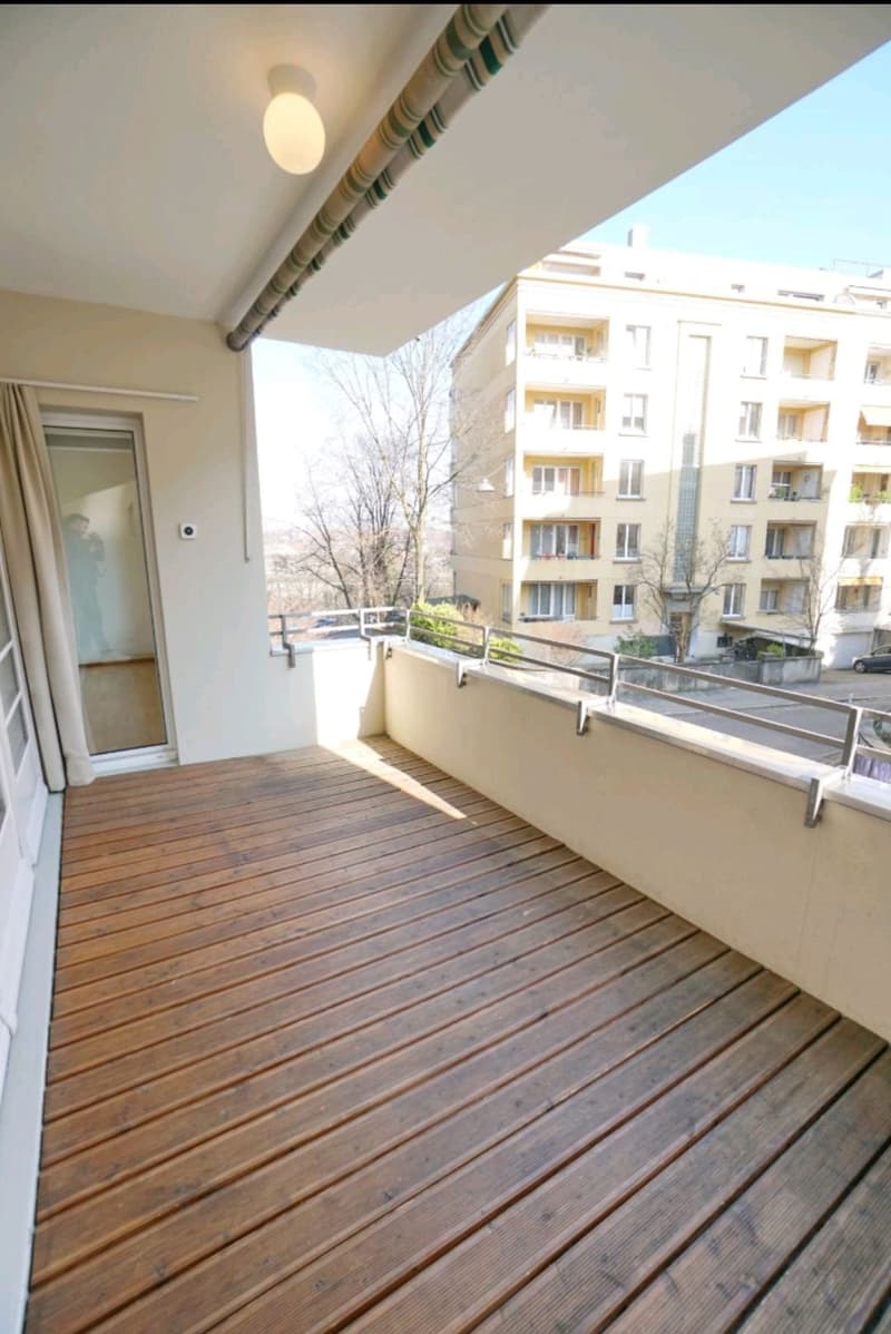 Appartamento luminoso di 3 locali con balcone a Berna (7)