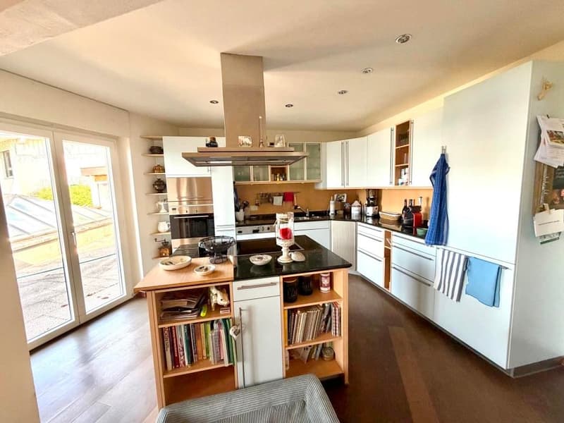 Multi-family house (3 apartments) in a dream location - with great potential (5)
