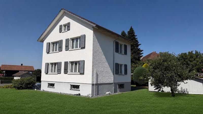 Single-family house with large garden (1)