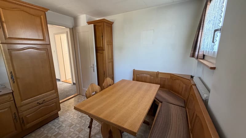 Single-family house with large garden (3)