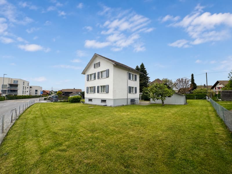 Single-family house with large garden (10)