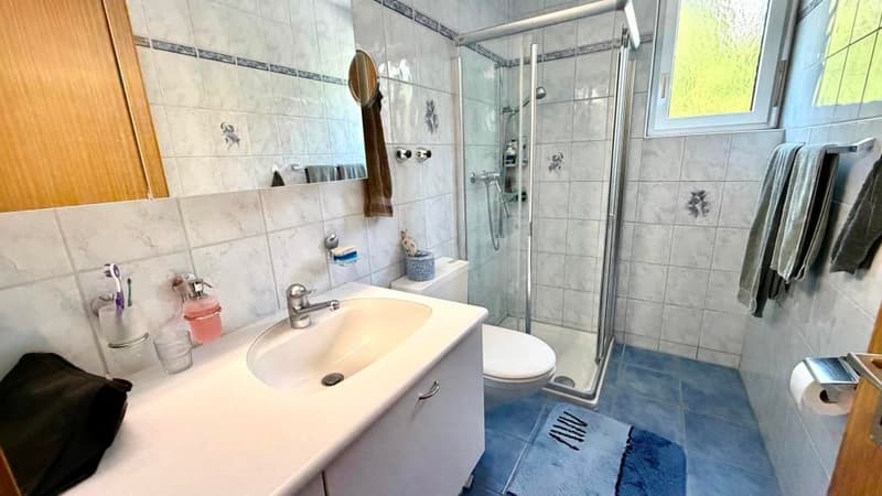 4.5-Zimmer-Wohnung mit Balkon und Garage in Köniz (5)