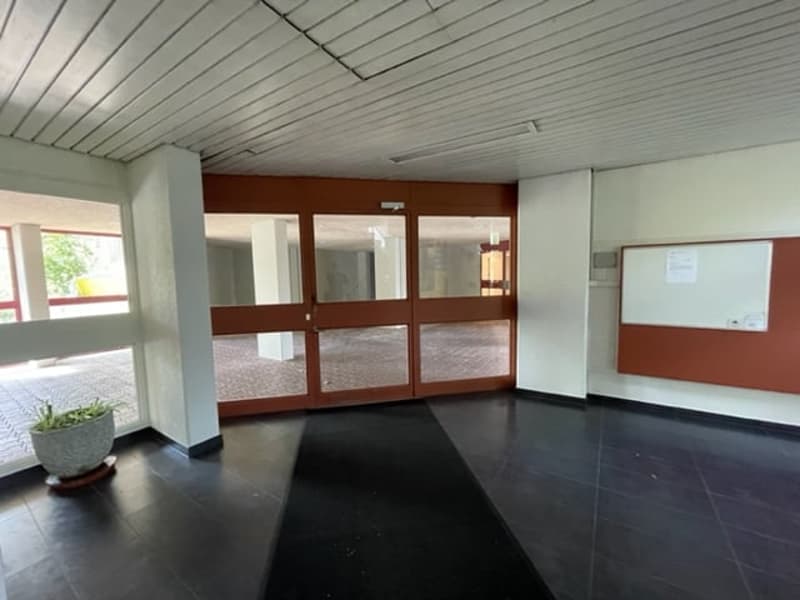 Attraktive 3.5-Zimmer-Wohnung mit Balkon im Holenacker-Quartier (11)