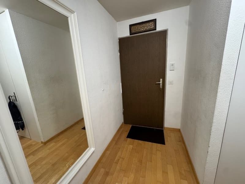 Attraktive 3.5-Zimmer-Wohnung mit Balkon im Holenacker-Quartier (9)