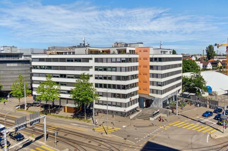 Spazio commerciale attraente di 250 m² in una posizione di alto livello a Zurigo Oerlikon! (8)