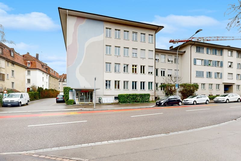 Attractive office space in a central location in Zurich Oerlikon (5)