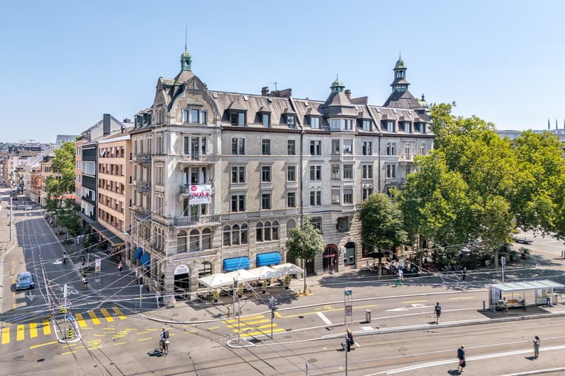 Traumhafte Attikawohnung mit Dachterrasse mitten in Zürich (1)
