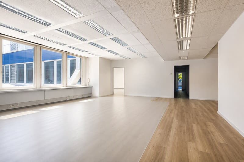 Bürofläche mit Potenzial: flexibel anpassbar und top erschlossen (Befristet bis 31.12.2028) (2)