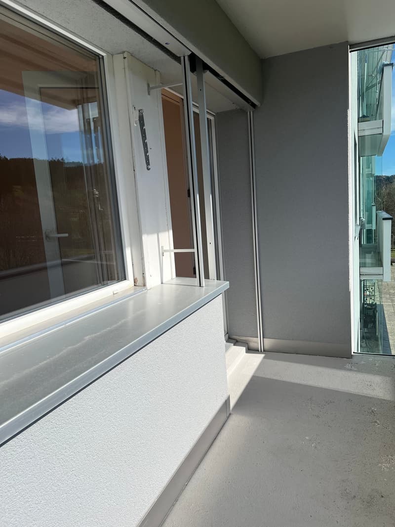 Charming 3.5-room apartment with balcony in Tramelan (10)