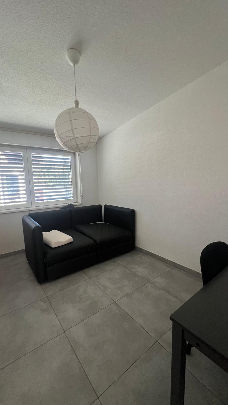 Appartement de 4.5 pièces avec balcon à Tavannes (8)