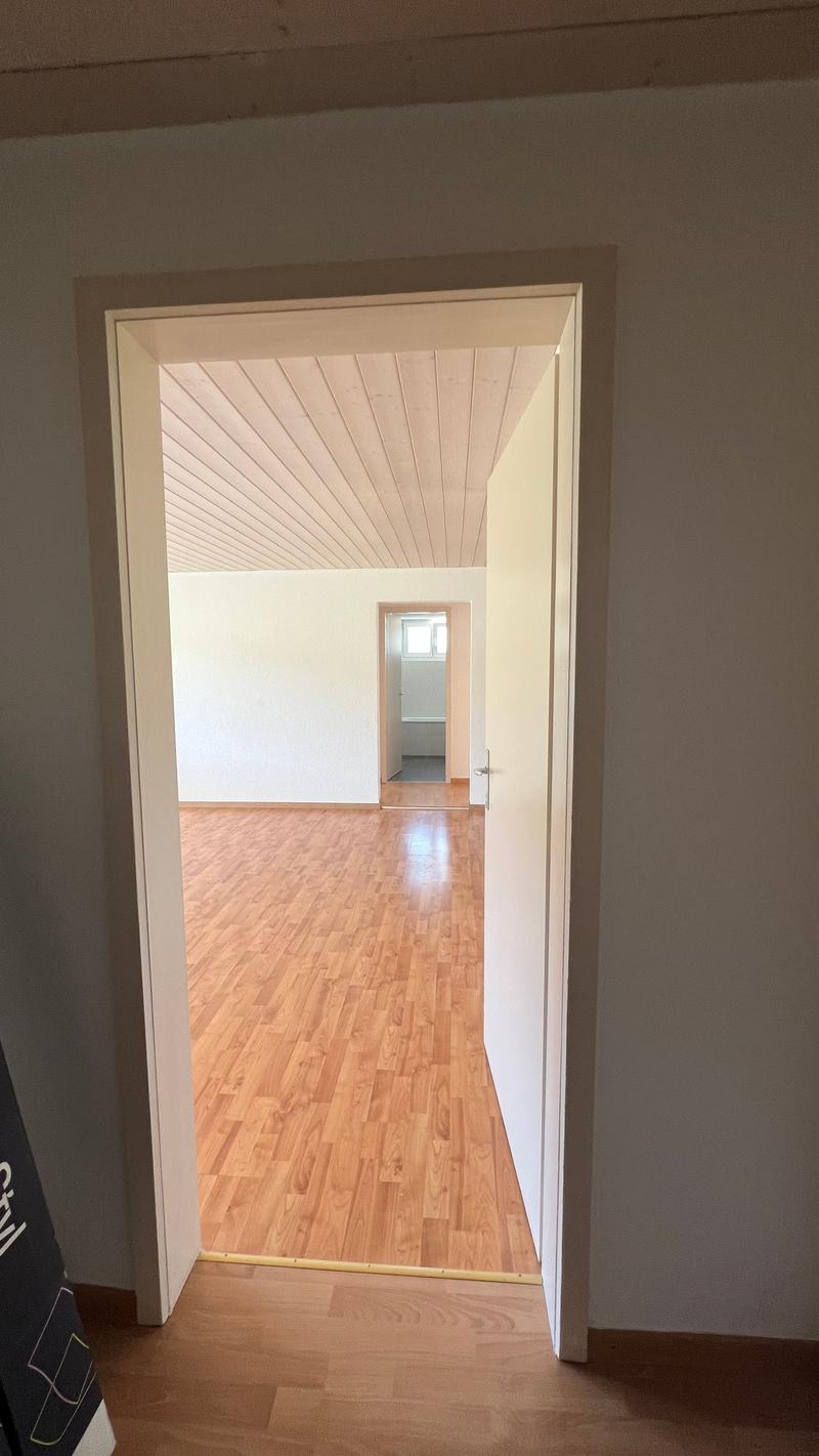 Charmant appartement de 3 pièces avec balcon à Tramelan (9)