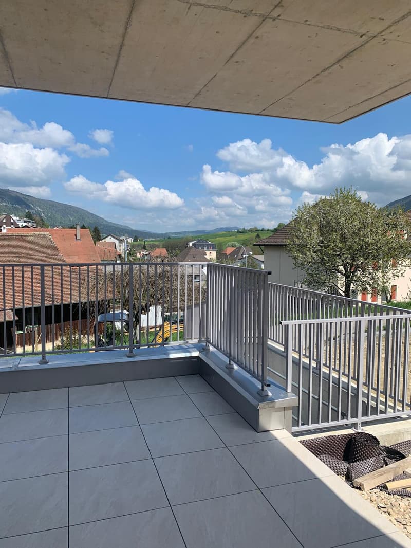 Appartement neuf de 4 pièces avec balcon à Tavannes (9)