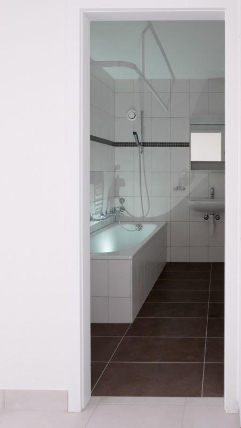 Schönes 4.5-Zimmer-Apartment, kürzlich renoviert mit geschlossenem Balkon! (4)
