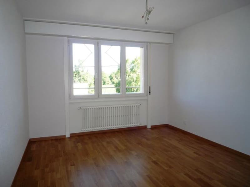 Beautiful 4-room apartment in quiet neighborhood close to the lake! (8)