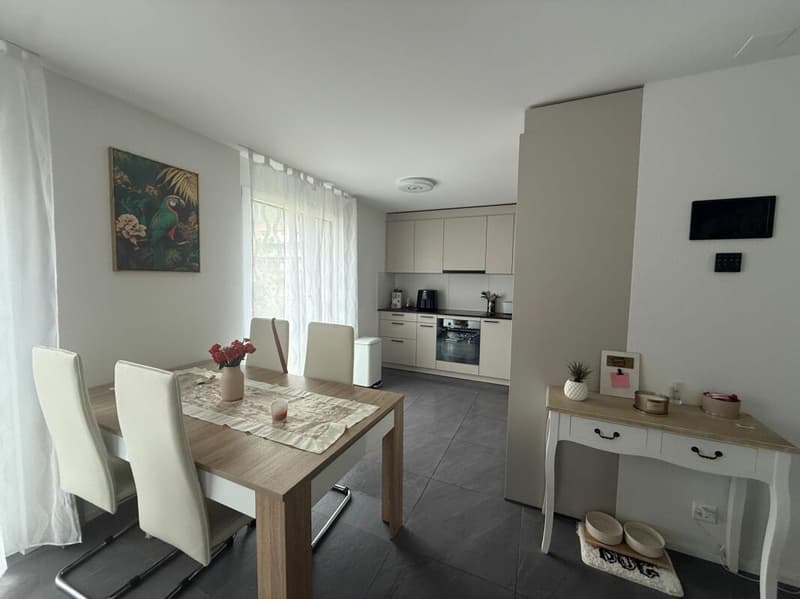 Wohnung mit 3.5 Zimmern (2)