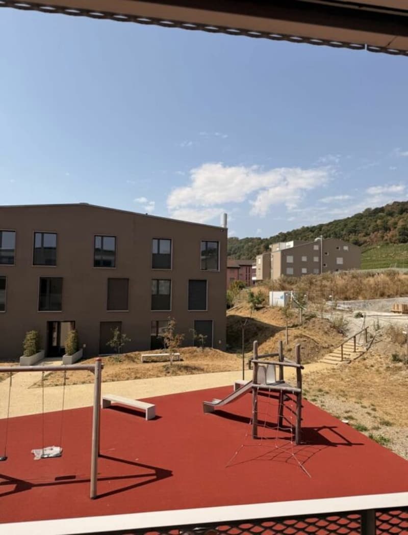 Magnifique appartement de 2.5 pièces avec balcon (7)