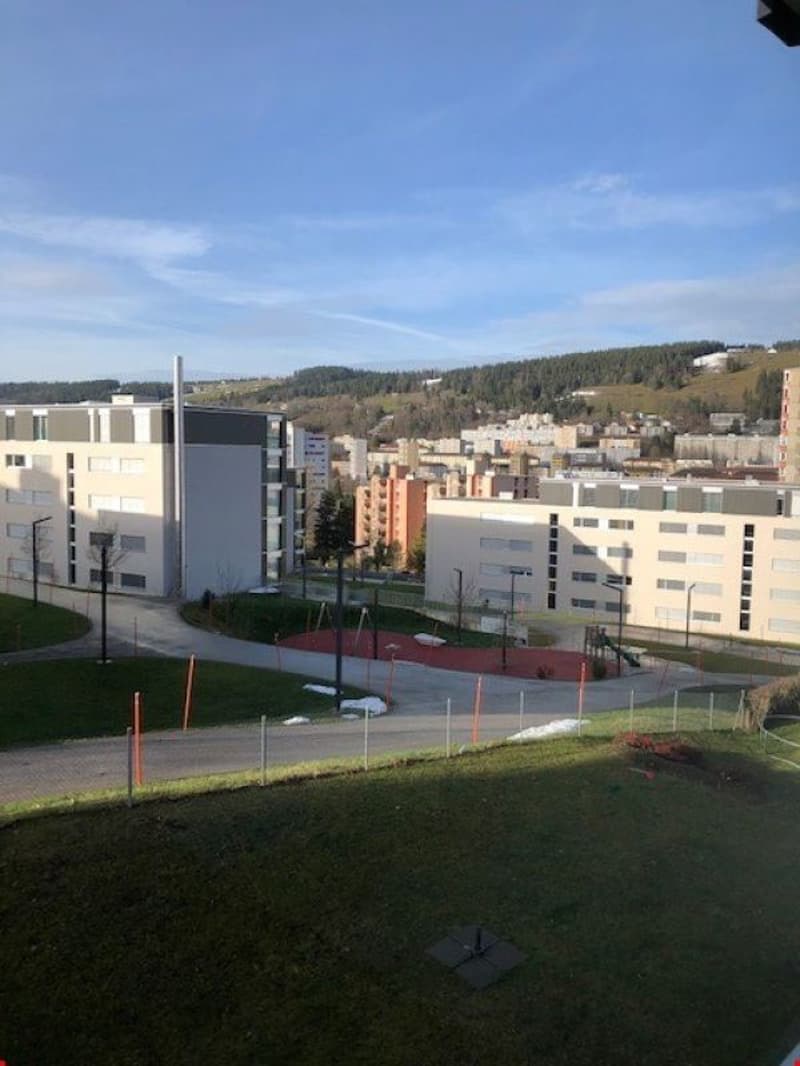 Appartement de 2.5 pièces dans quartier calme (8)