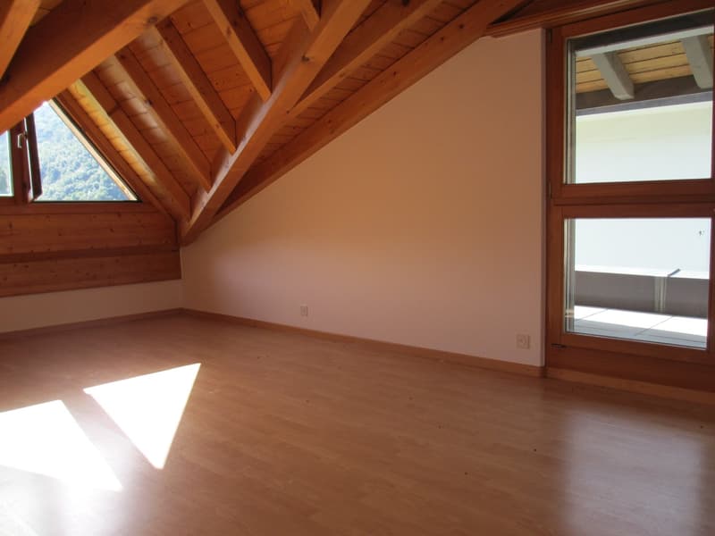 Appartamento luminoso di 4.5 locali con vista sulla montagna a Turtmann – disponibile immediatamente! (5)