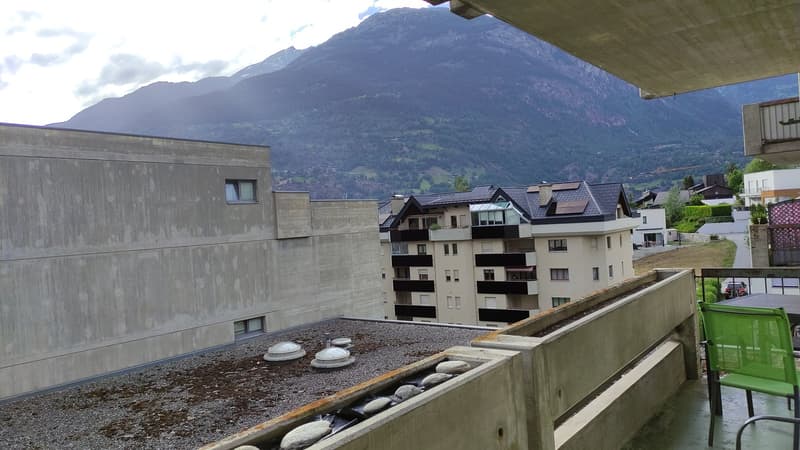 Appartement calme et ensoleillé de 3,5 pièces à Brig (2)