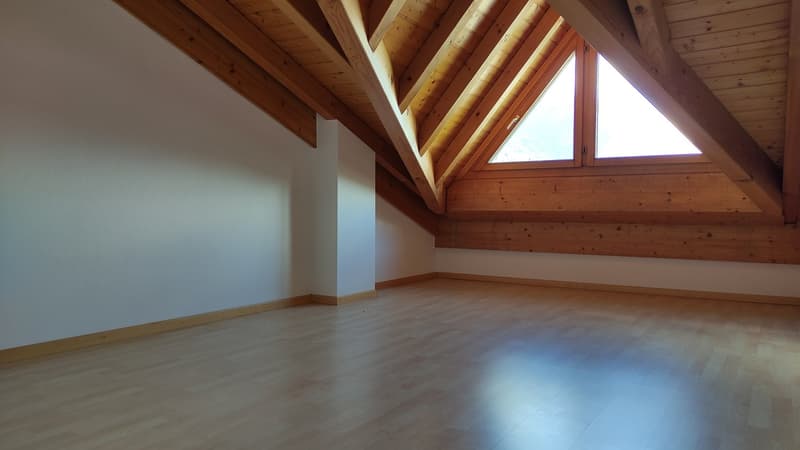 Appartamento luminoso 4.5 locali con vista sulla montagna a Turtmann – disponibile su accordo! (4)