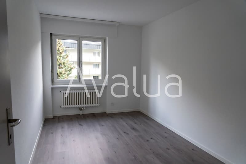 Helle 4.5-Zimmer-Wohnung mit Bergpanorama in Brig (12)