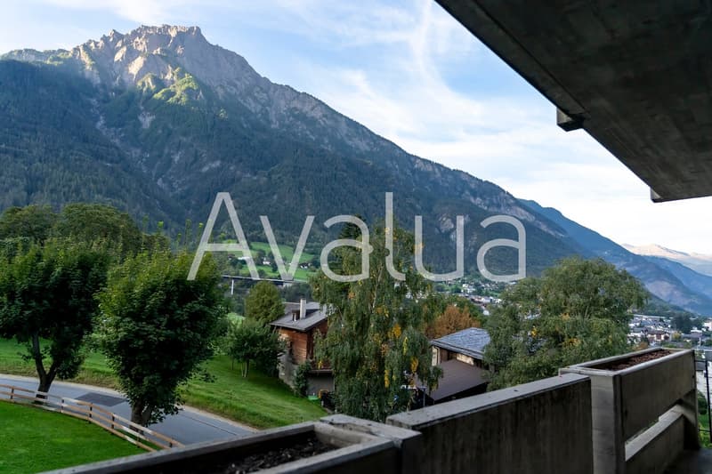 Helle 4.5-Zimmer-Wohnung mit Bergpanorama in Brig (2)