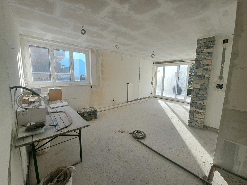 Appartement de 4,5 pièces en cours de transformation – Les Marécottes (13)