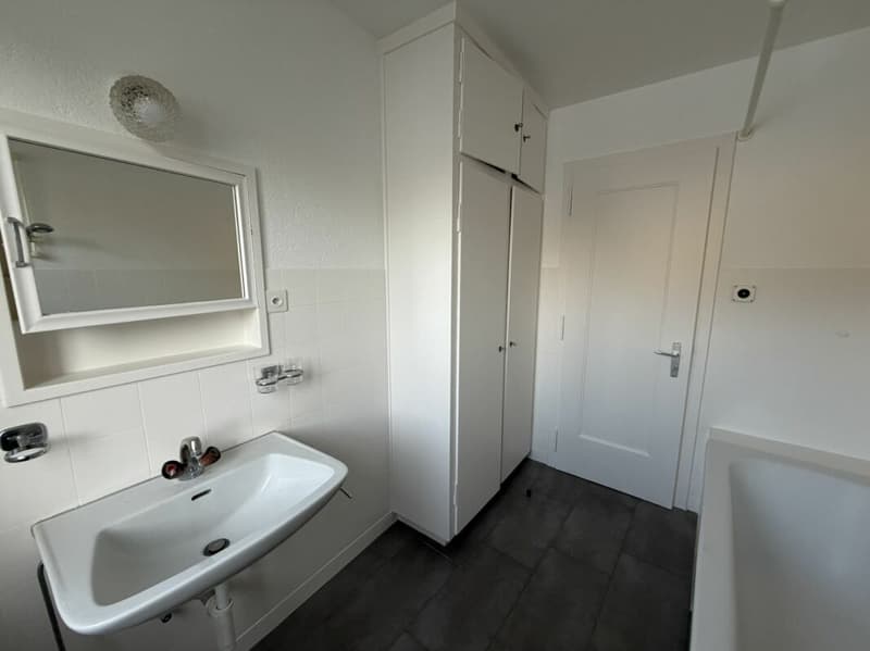 Beautiful 4.5-room apartment on the 2nd floor in Tavannes (4)
