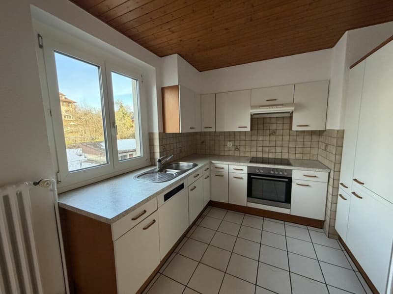 Beautiful 4.5-room apartment on the 2nd floor in Tavannes (1)