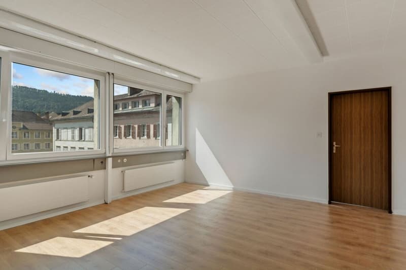 St-Imier, Büro / Kabinett ideal gelegen, Fläche ab 27m2 (6)