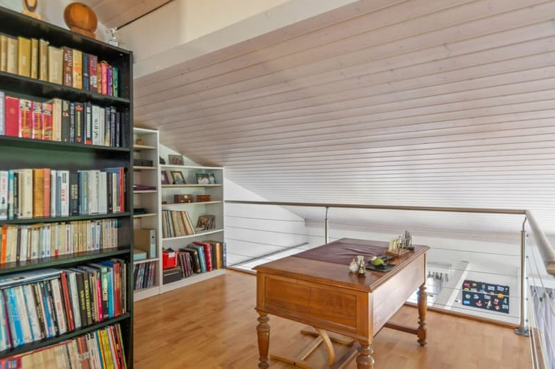 Dombresson, magnificent 4.5-room duplex attic, garage, parking space (15)