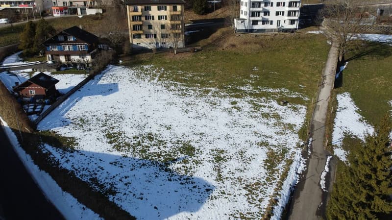 St-Imier, real estate company for sale including building land with permit (3)