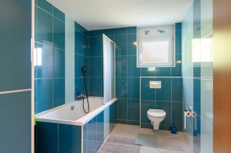 St-Imier, magnificent 5.5-room villa with garden and carport (13)
