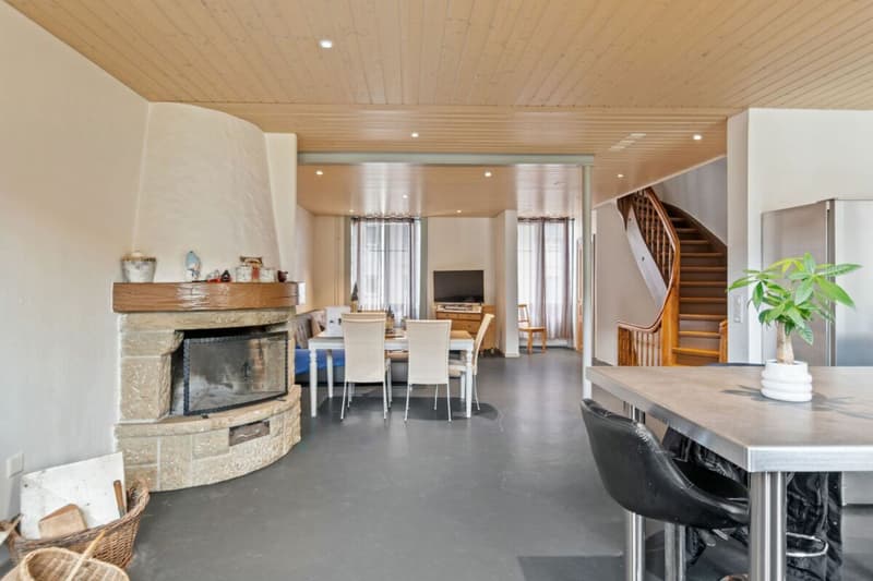 St-Imier, character house - Perfect for family and professional activity (3)
