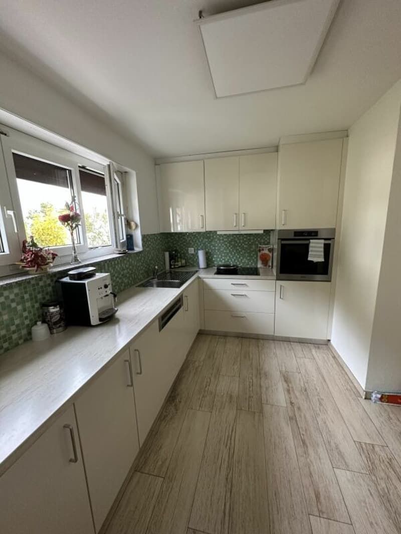 St-Imier, magnifico appartamento di 4.5 locali al 2° piano con terrazza (2)
