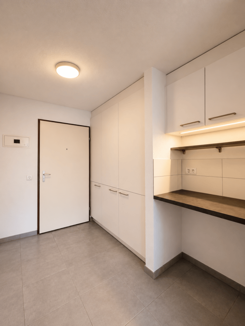 Reconvilier, bello appartamento di 2 locali al 2° piano con cucina nuova e balconi (2)