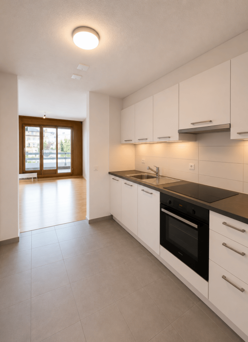 Reconvilier, bello appartamento di 2 locali al 2° piano con cucina nuova e balconi (3)