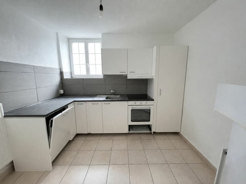 Porrentruy, rental building with 4 units - 6.65% yield (14)