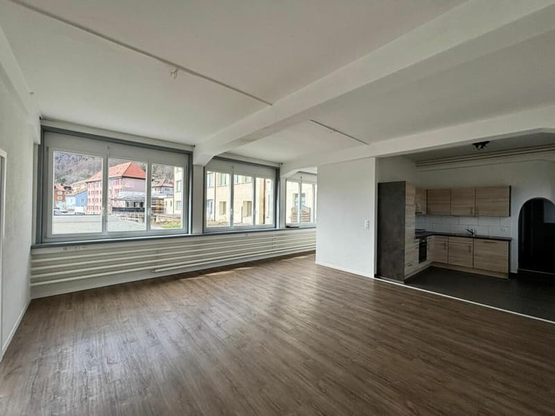 St-Imier, schönes 3.5-Zimmer-Apartment im Erdgeschoss (1)