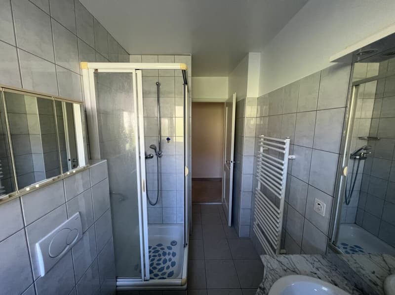 Corgémont, joli appartement de 3 pièces au 1er étage avec balcon (5)