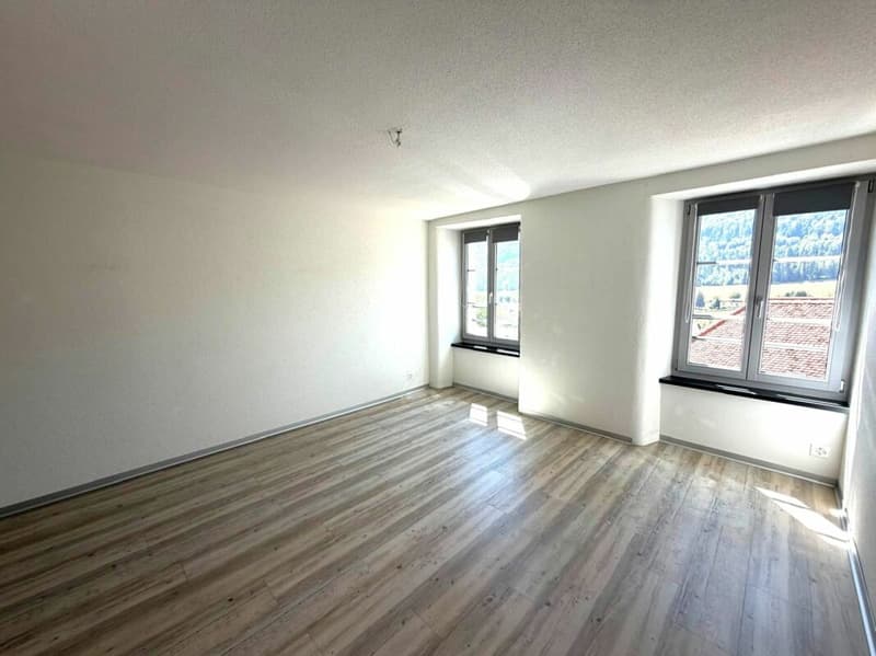 St-Imier, magnificent 3.5-room apartment with elevator (7)