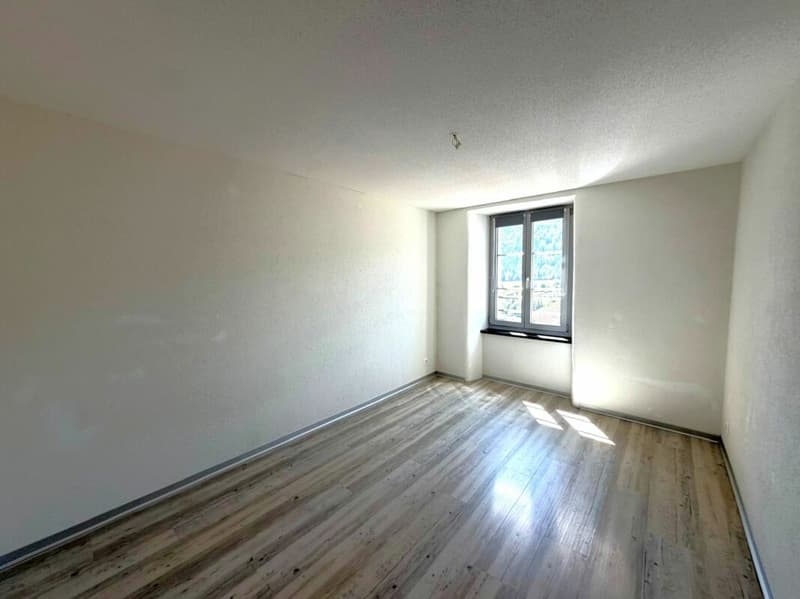 St-Imier, magnificent 3.5-room apartment with elevator (6)