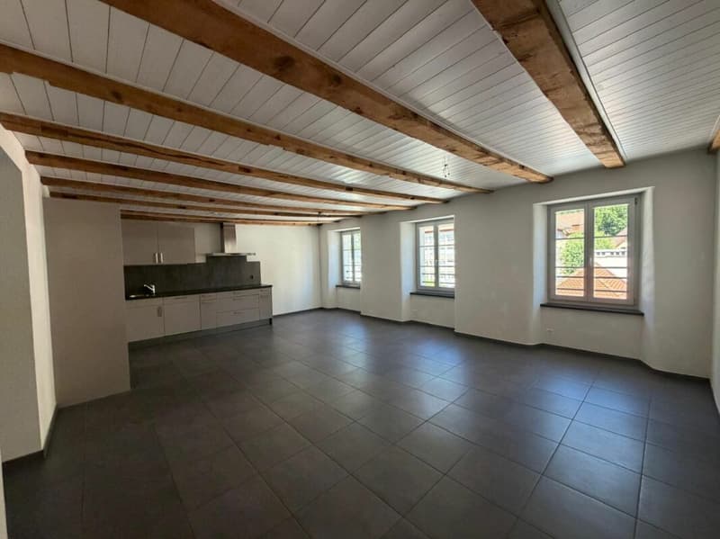 St-Imier, magnificent 3.5-room apartment with elevator (3)